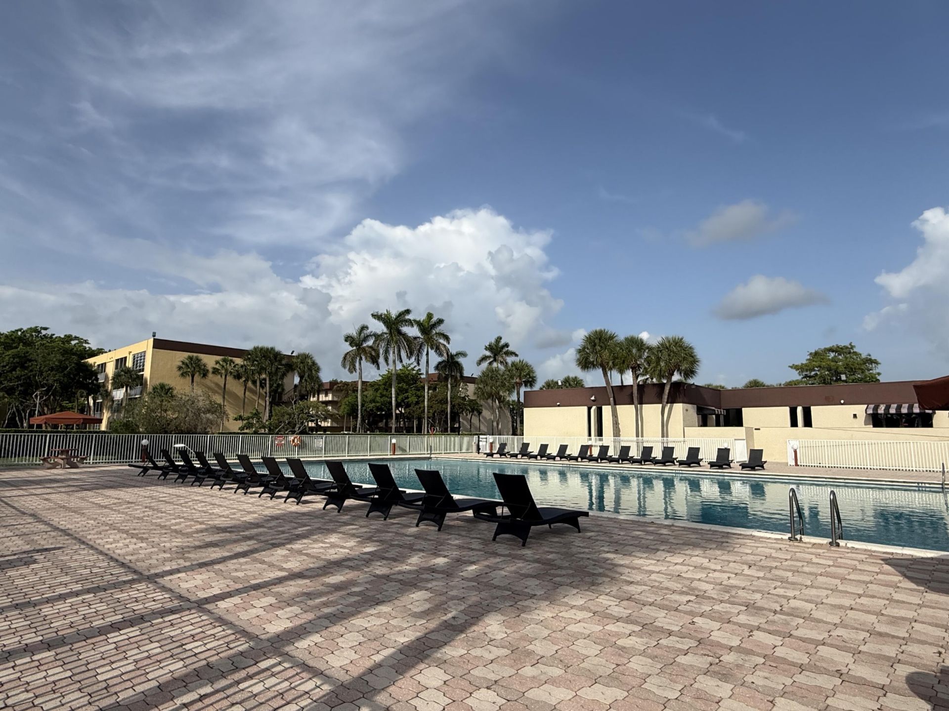 3161 NW 47th Terrace, Unit 311, Lauderdale Lakes, FL 33319 Photo