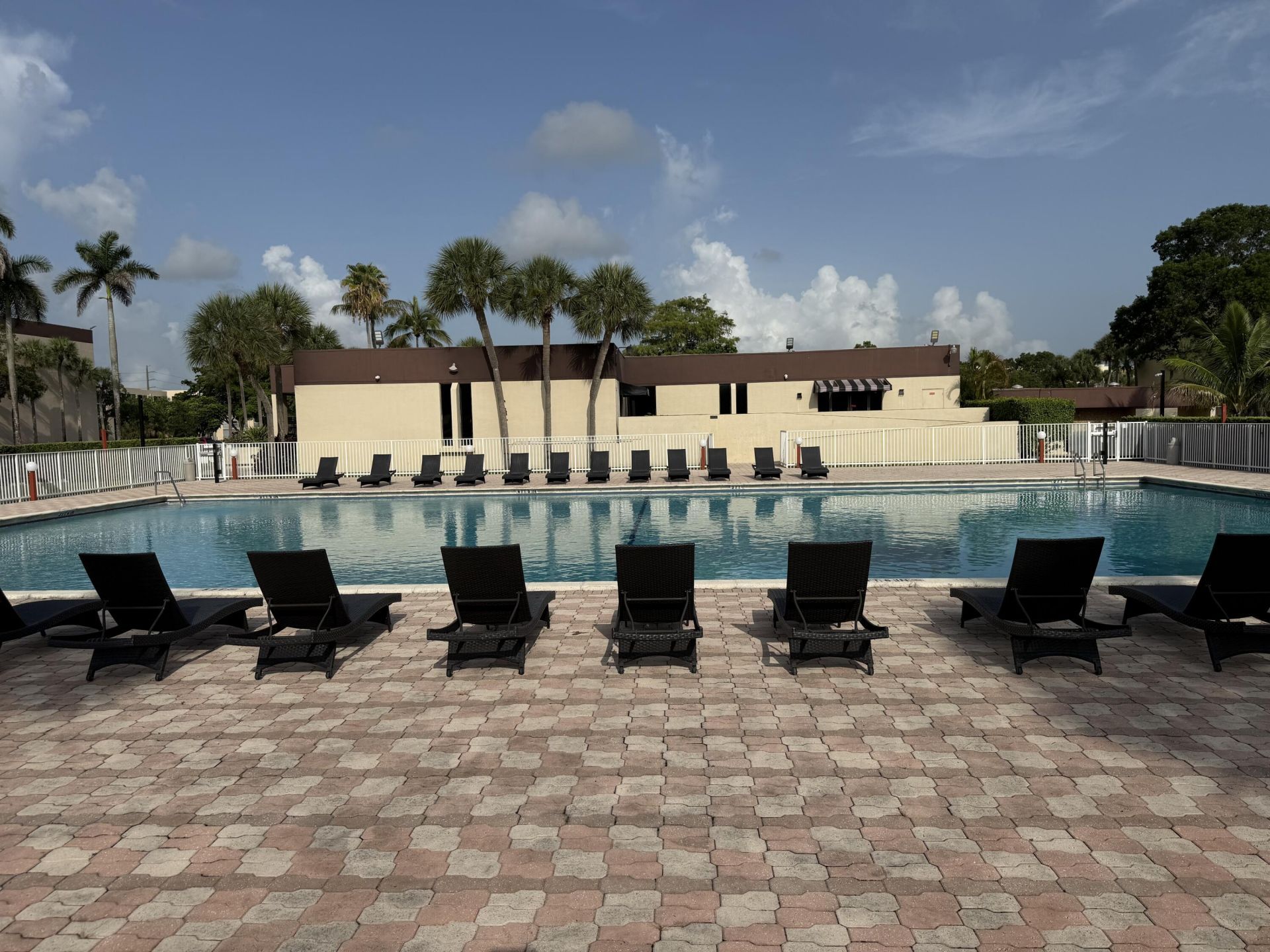 3161 NW 47th Terrace, Unit 311, Lauderdale Lakes, FL 33319 Photo