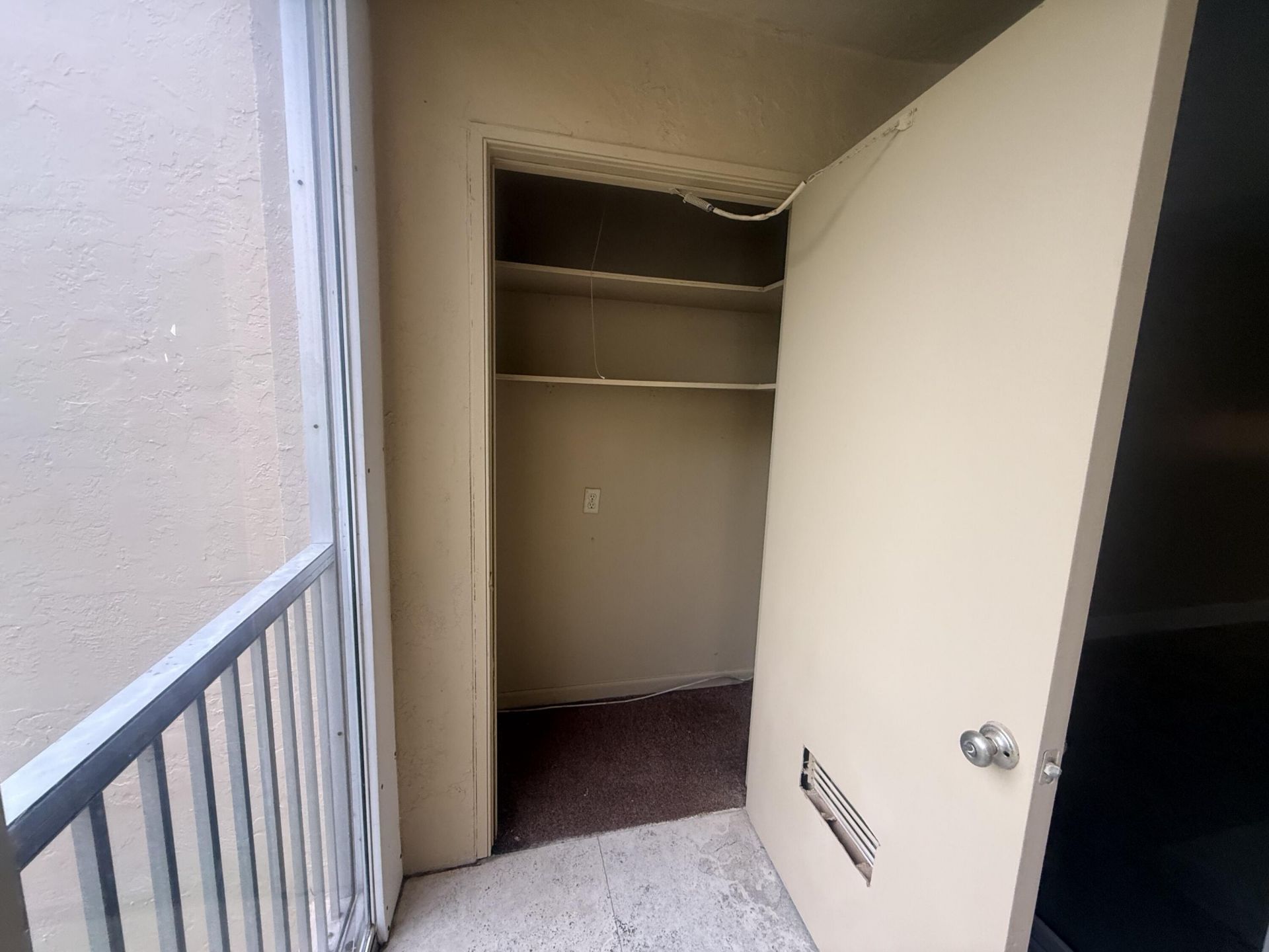 3161 NW 47th Terrace, Unit 311, Lauderdale Lakes, FL 33319 Photo