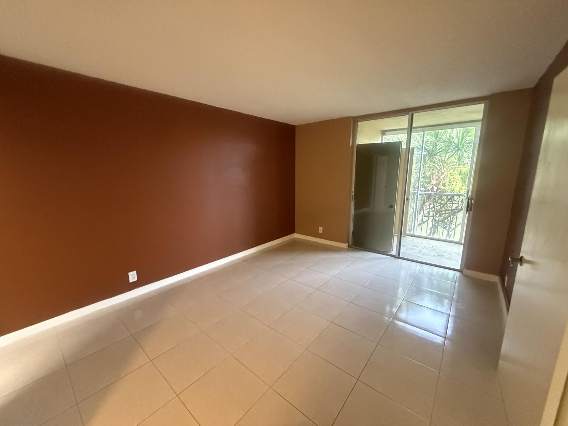 3161 NW 47th Terrace, Unit 311, Lauderdale Lakes, FL 33319 Photo