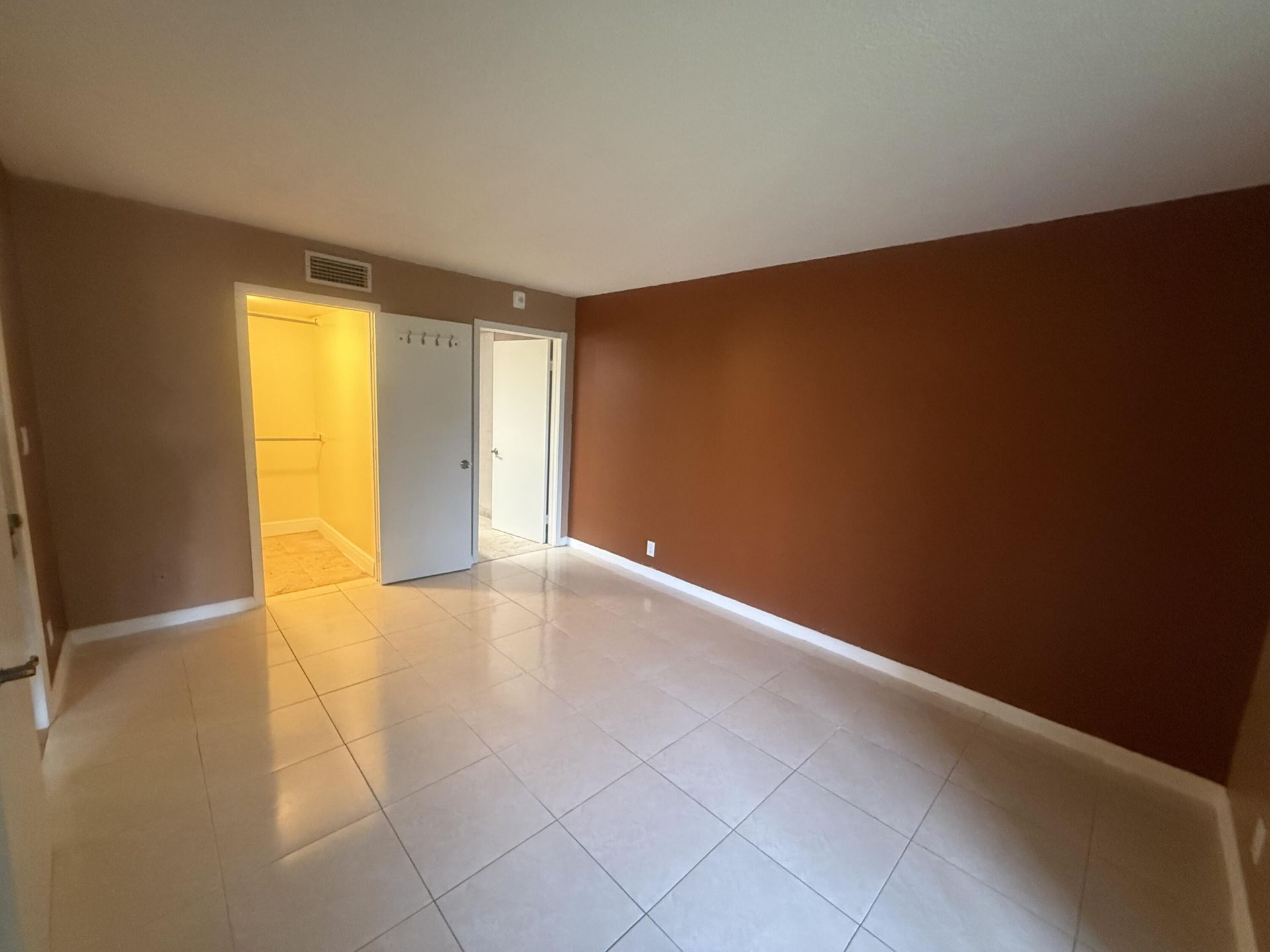 3161 NW 47th Terrace, Unit 311, Lauderdale Lakes, FL 33319 Photo