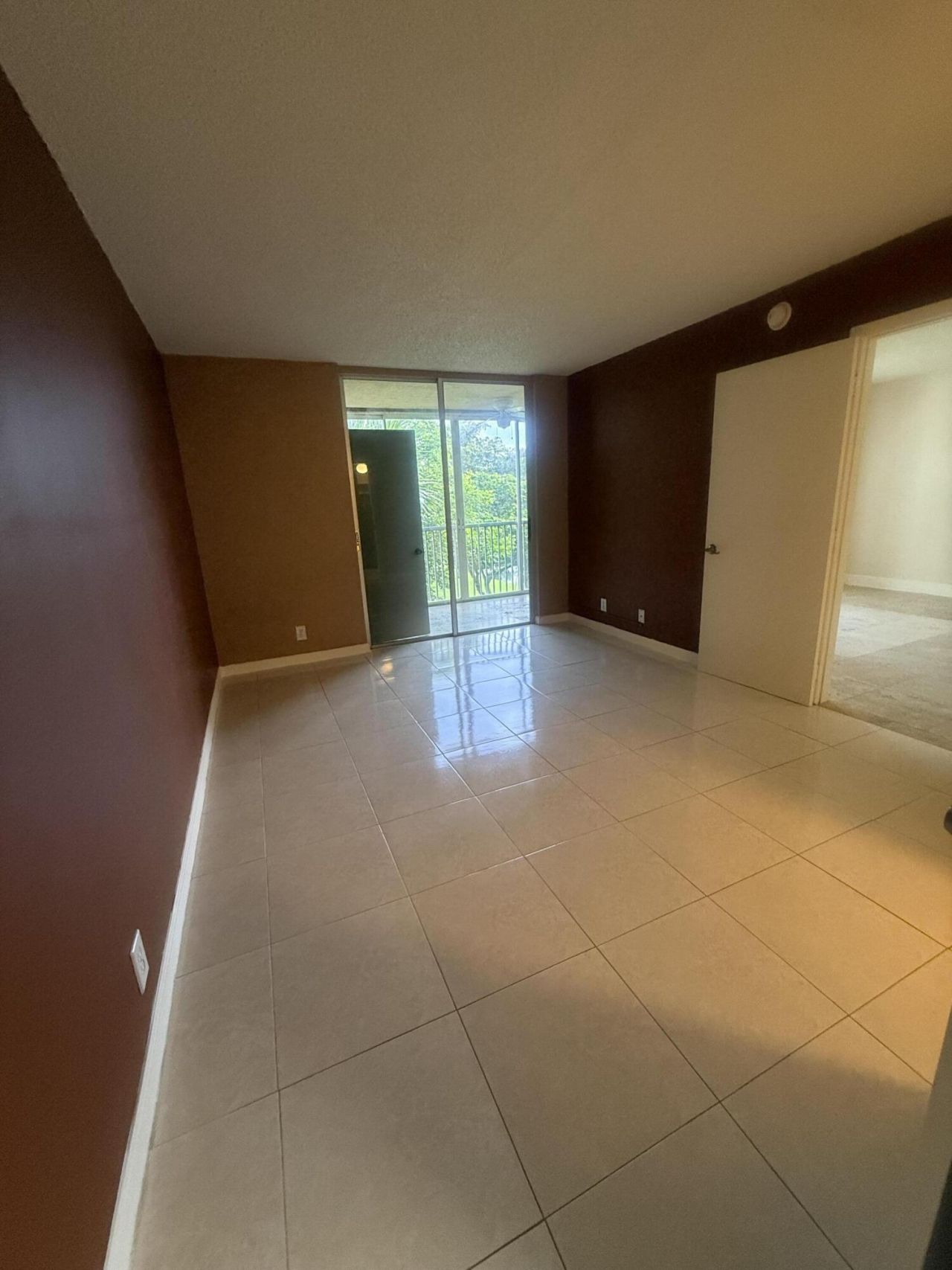 3161 NW 47th Terrace, Unit 311, Lauderdale Lakes, FL 33319 Photo