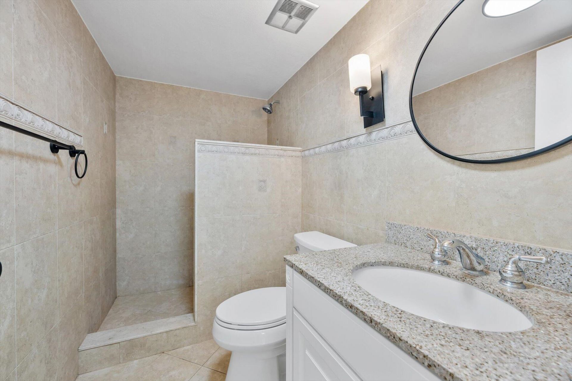 740 NE 199th Street, Unit 205g, Miami, FL 33179 Photo