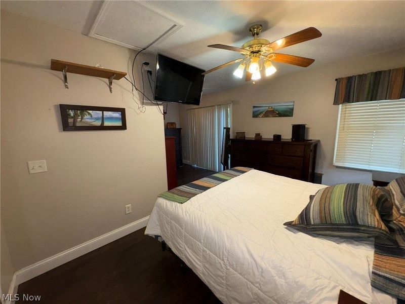12096 Baumhart Road, Amherst, OH 44001 Photo 18