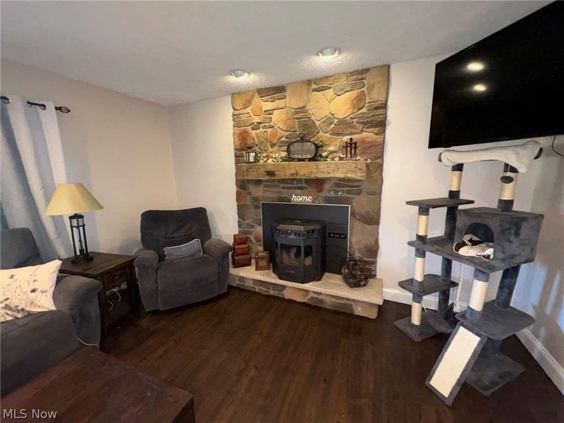 12096 Baumhart Road, Amherst, OH 44001 Photo 21