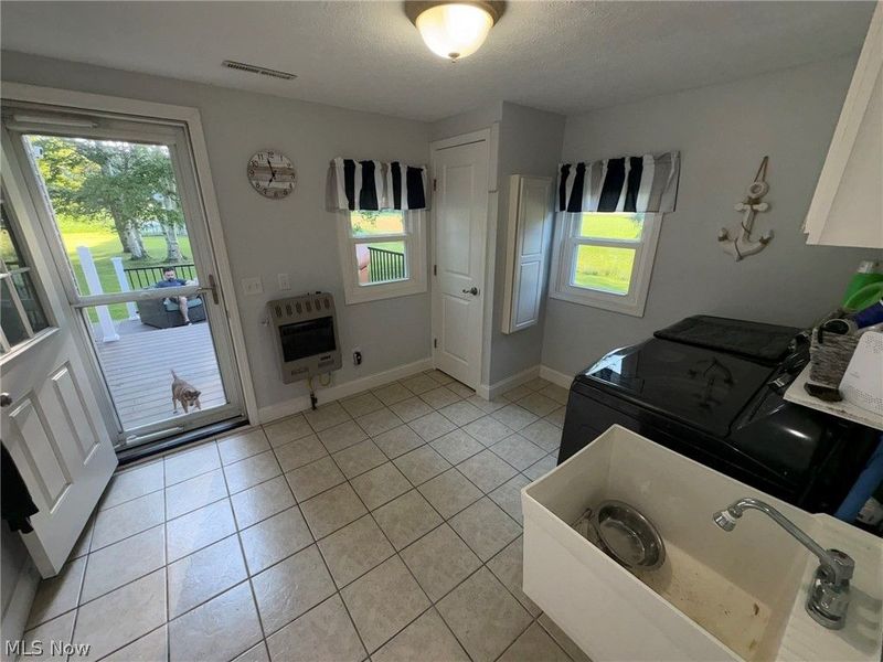 12096 Baumhart Road, Amherst, OH 44001 Photo 29