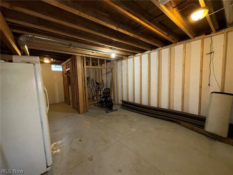 12096 Baumhart Road, Amherst, OH 44001 Photo 33