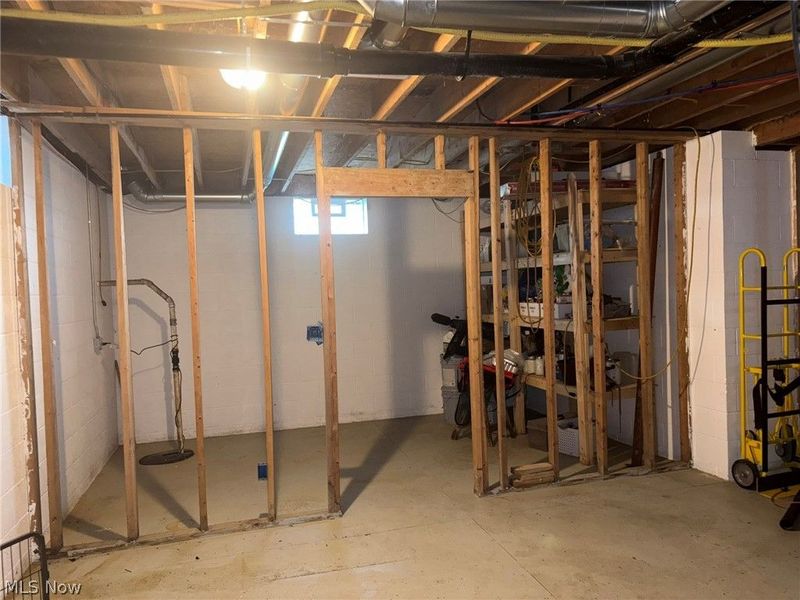 12096 Baumhart Road, Amherst, OH 44001 Photo 37