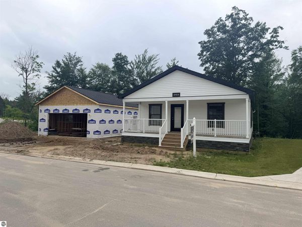 2103 Alta Vista Drive, Traverse City, MI 49686
