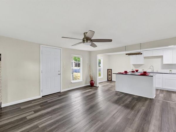 1008 Van Winkle Street, Weatherford, TX 76086