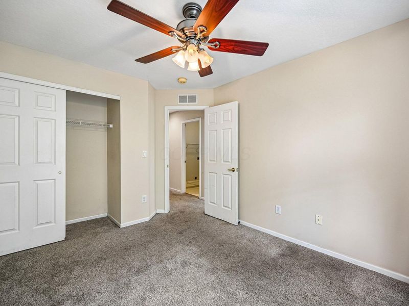 5515 Village Crossing, Hilliard, OH 43026 Photo 16