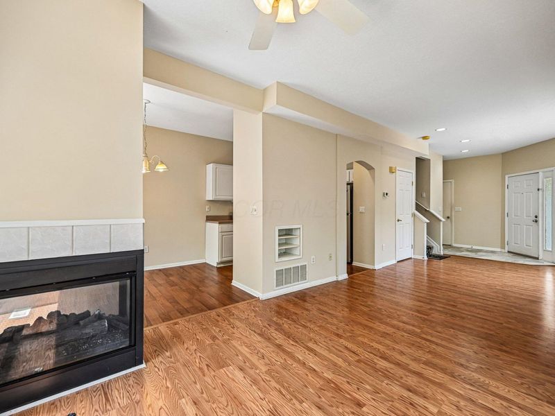 5515 Village Crossing, Hilliard, OH 43026 Photo 3