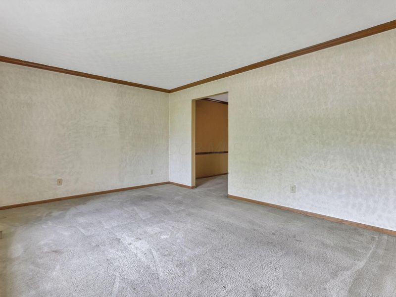 5424 Woodville Court, Columbus, OH 43230 Photo 11