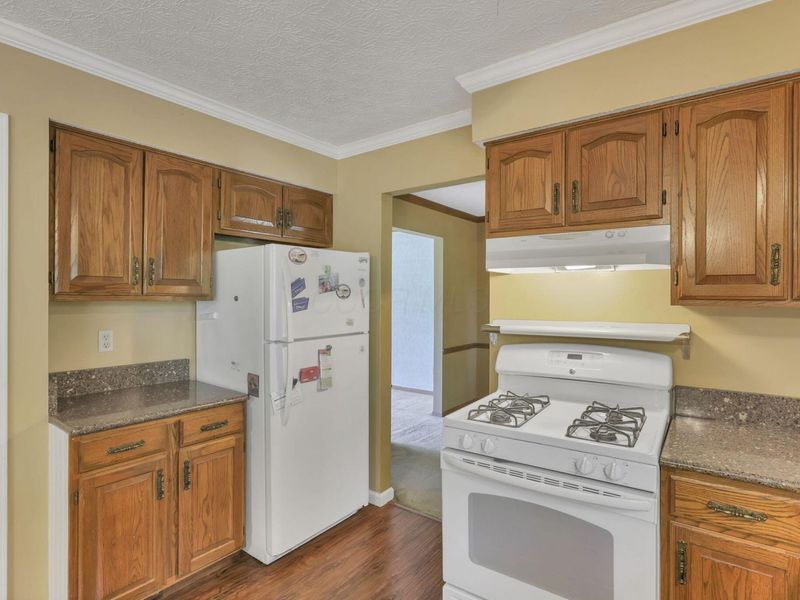 5424 Woodville Court, Columbus, OH 43230 Photo 18