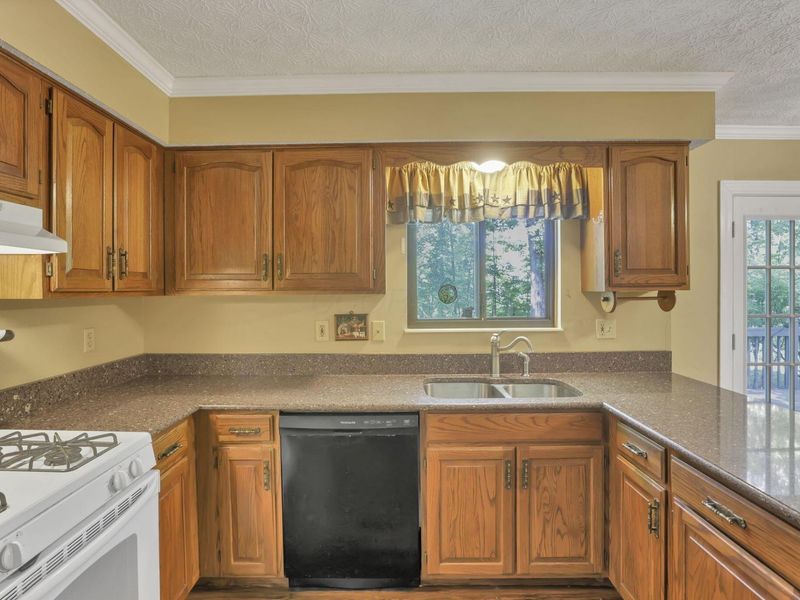 5424 Woodville Court, Columbus, OH 43230 Photo 22