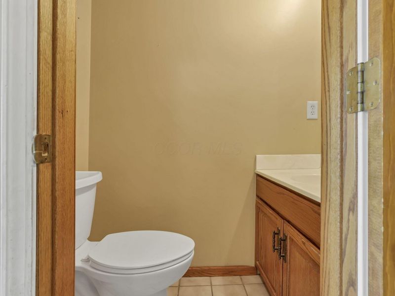 5424 Woodville Court, Columbus, OH 43230 Photo 26