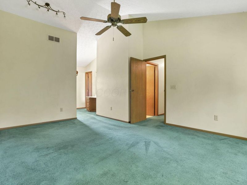 5424 Woodville Court, Columbus, OH 43230 Photo 37