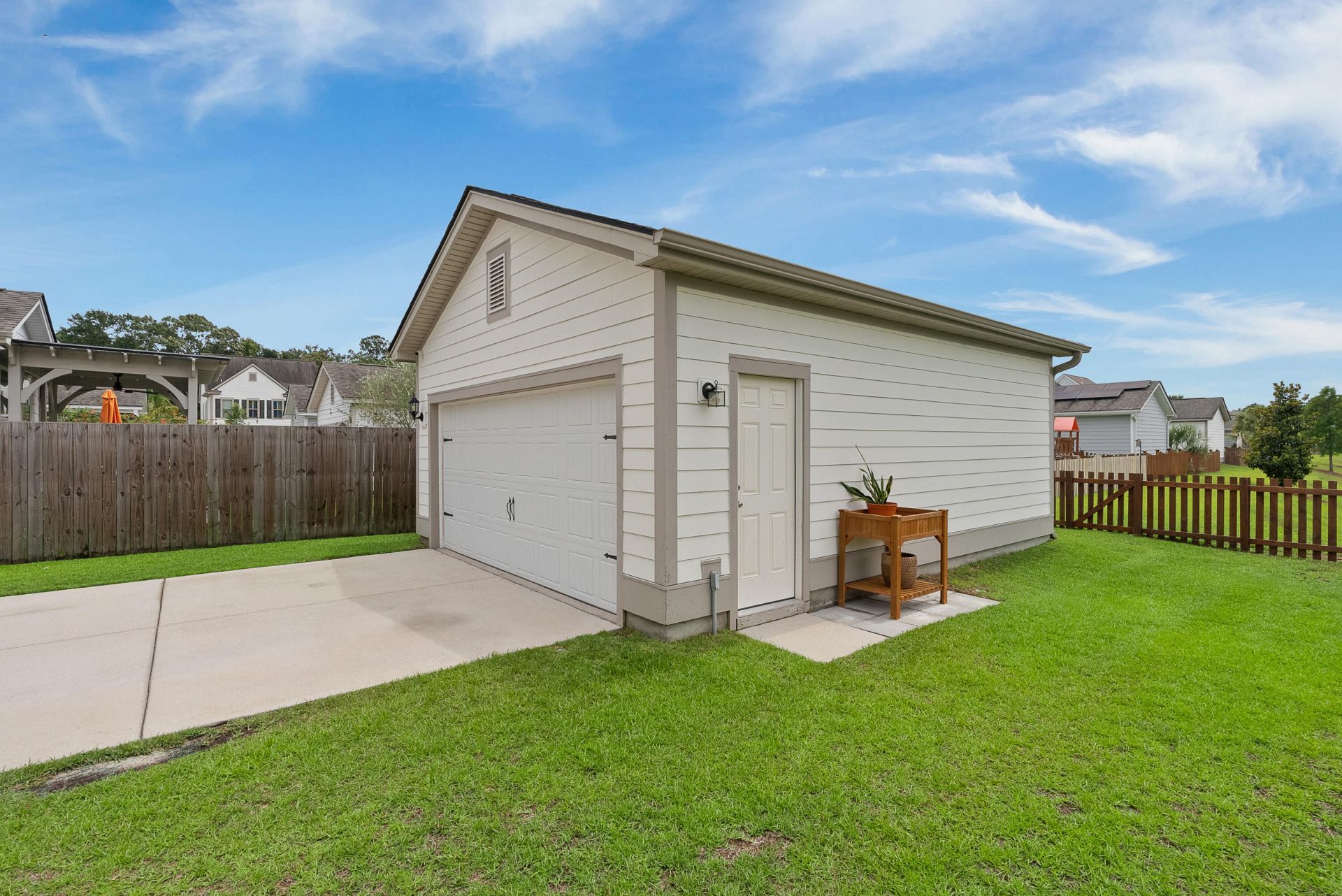 2097 Utsey Street Photo 48
