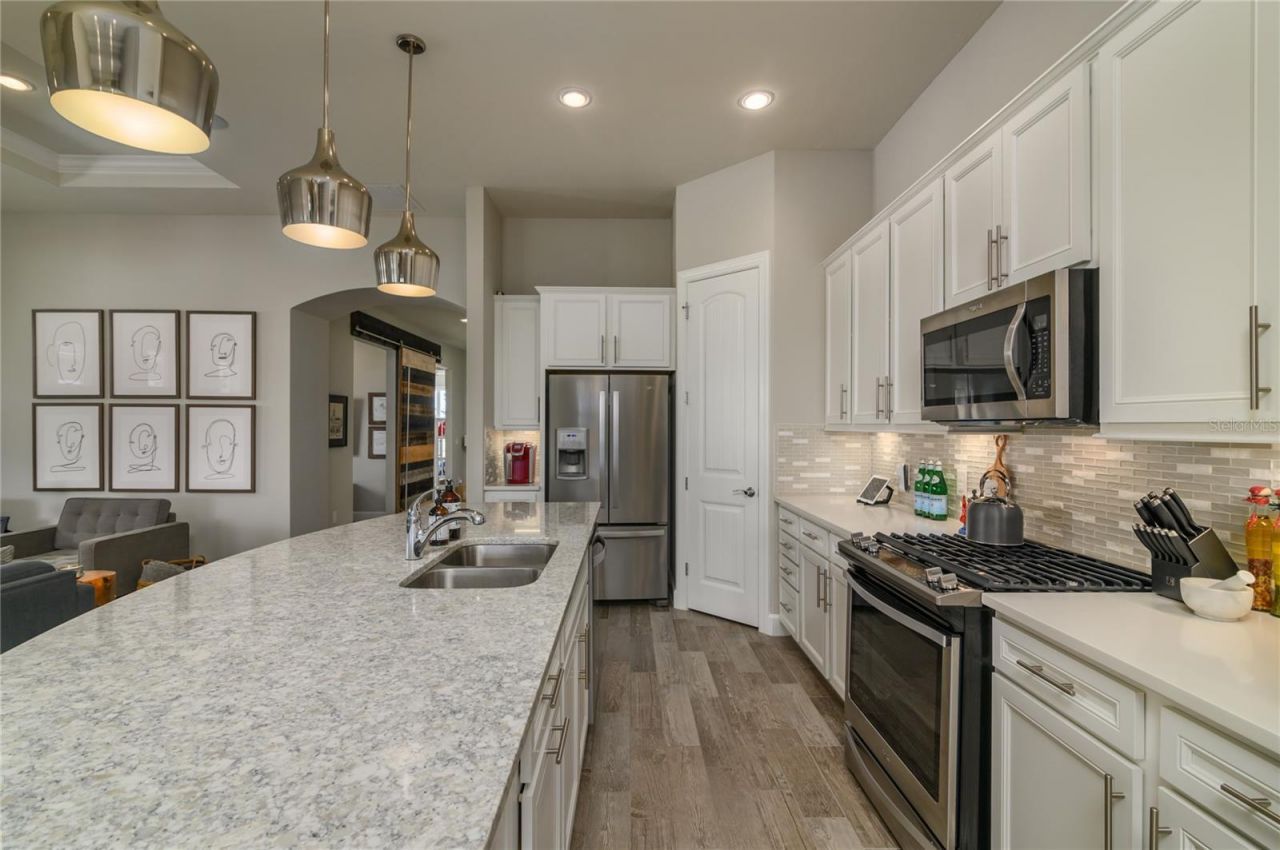 12203 Seabrook Avenue , Bradenton, FL 34211 Photo