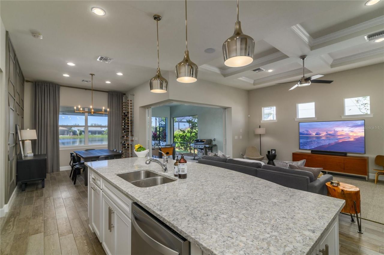 12203 Seabrook Avenue , Bradenton, FL 34211 Photo