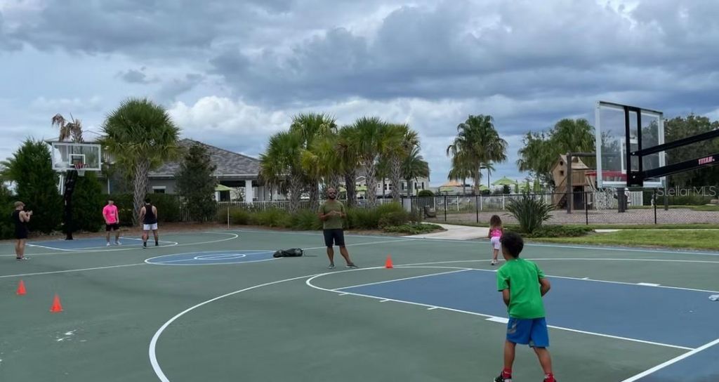 12203 Seabrook Avenue , Bradenton, FL 34211 Photo