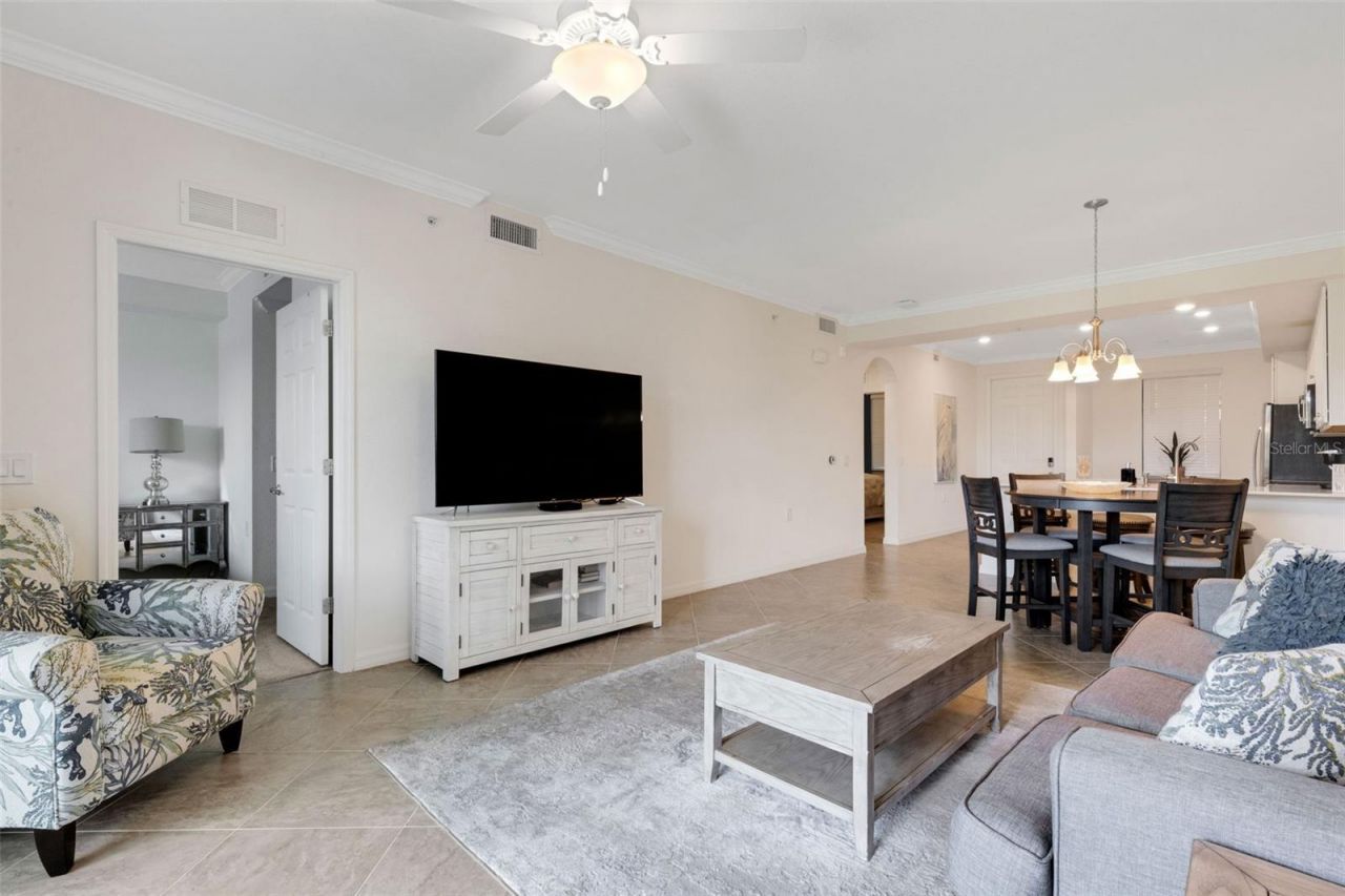 17510 Gawthrop Drive , Unit 204, Bradenton, FL 34211 Photo
