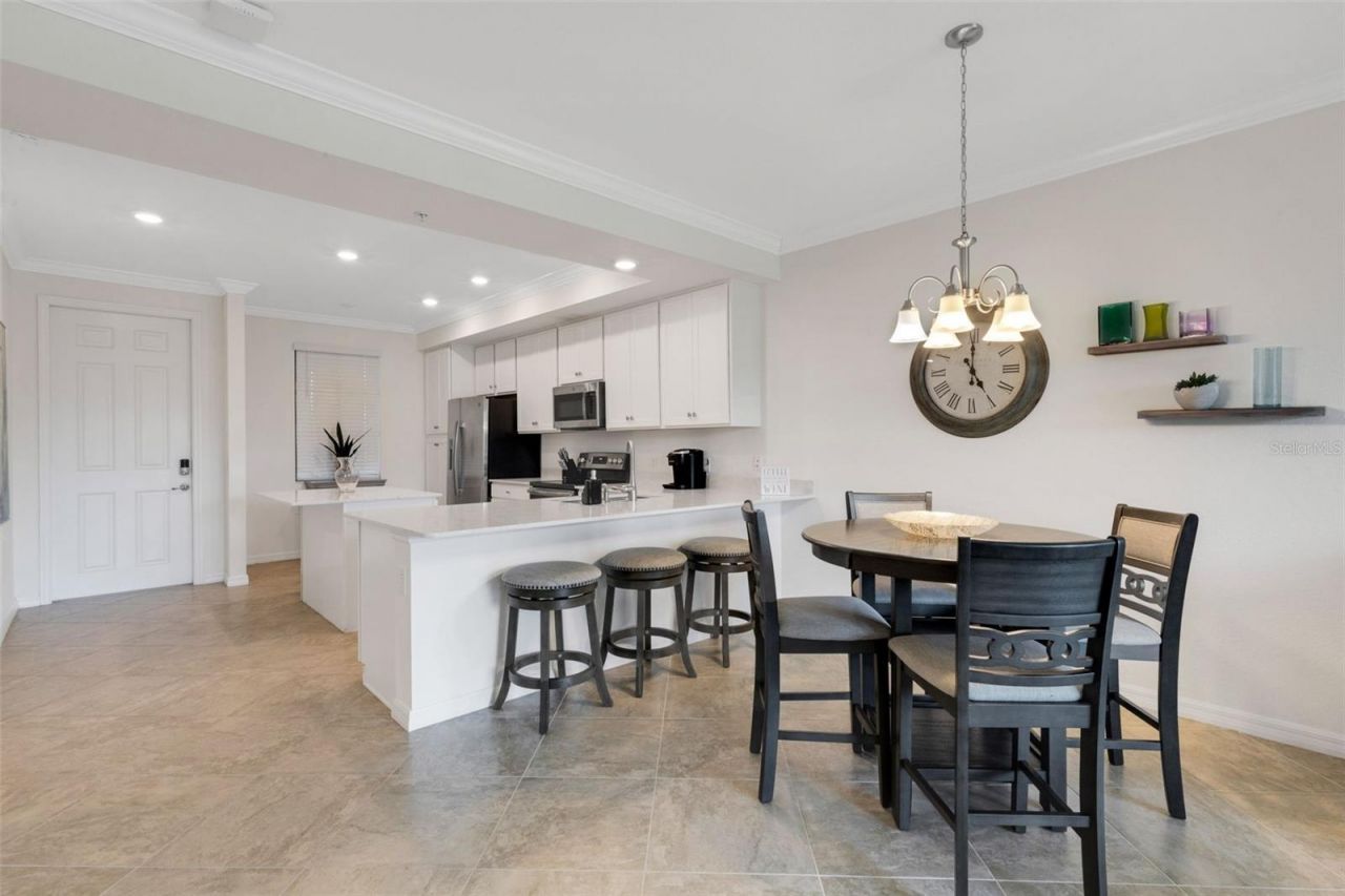 17510 Gawthrop Drive , Unit 204, Bradenton, FL 34211 Photo