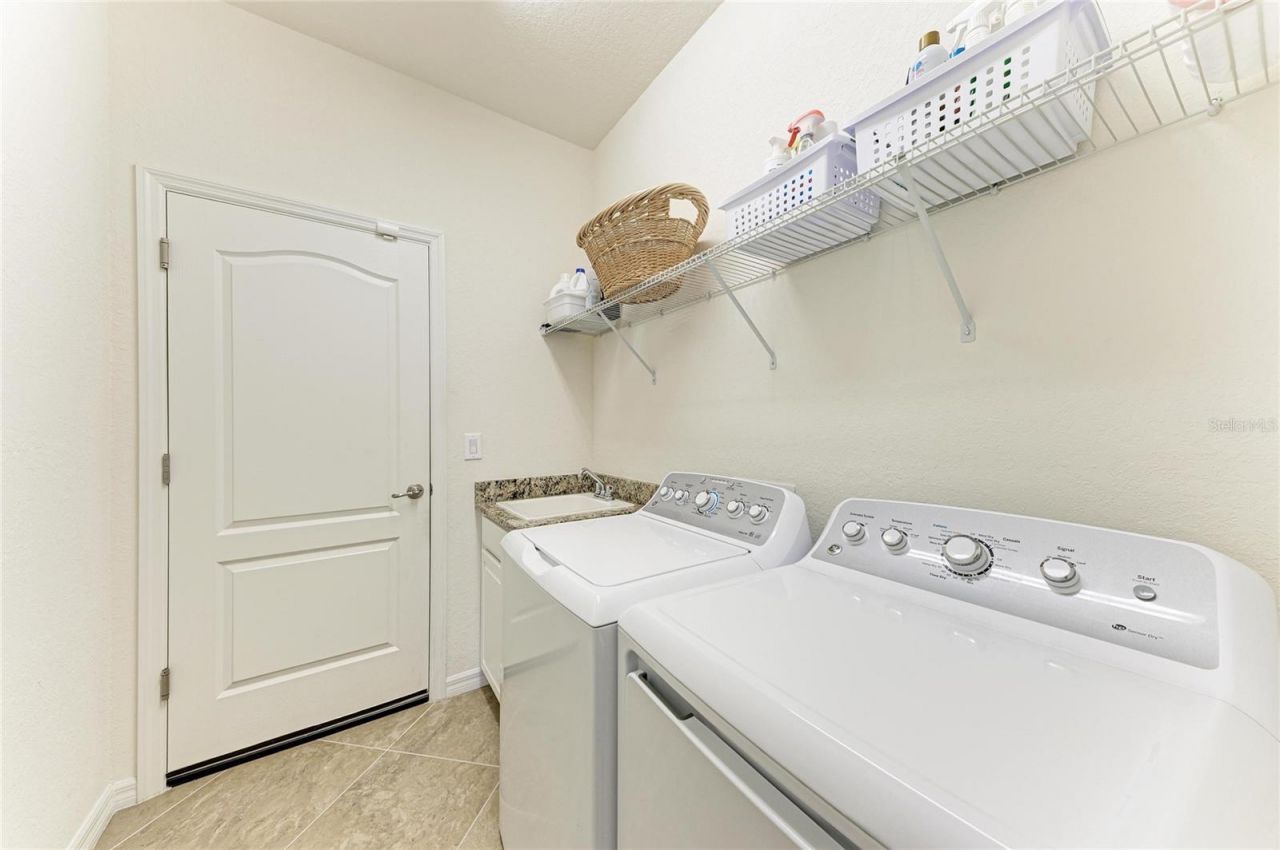 538 Fire Bush Court , Bradenton, FL 34212 Photo
