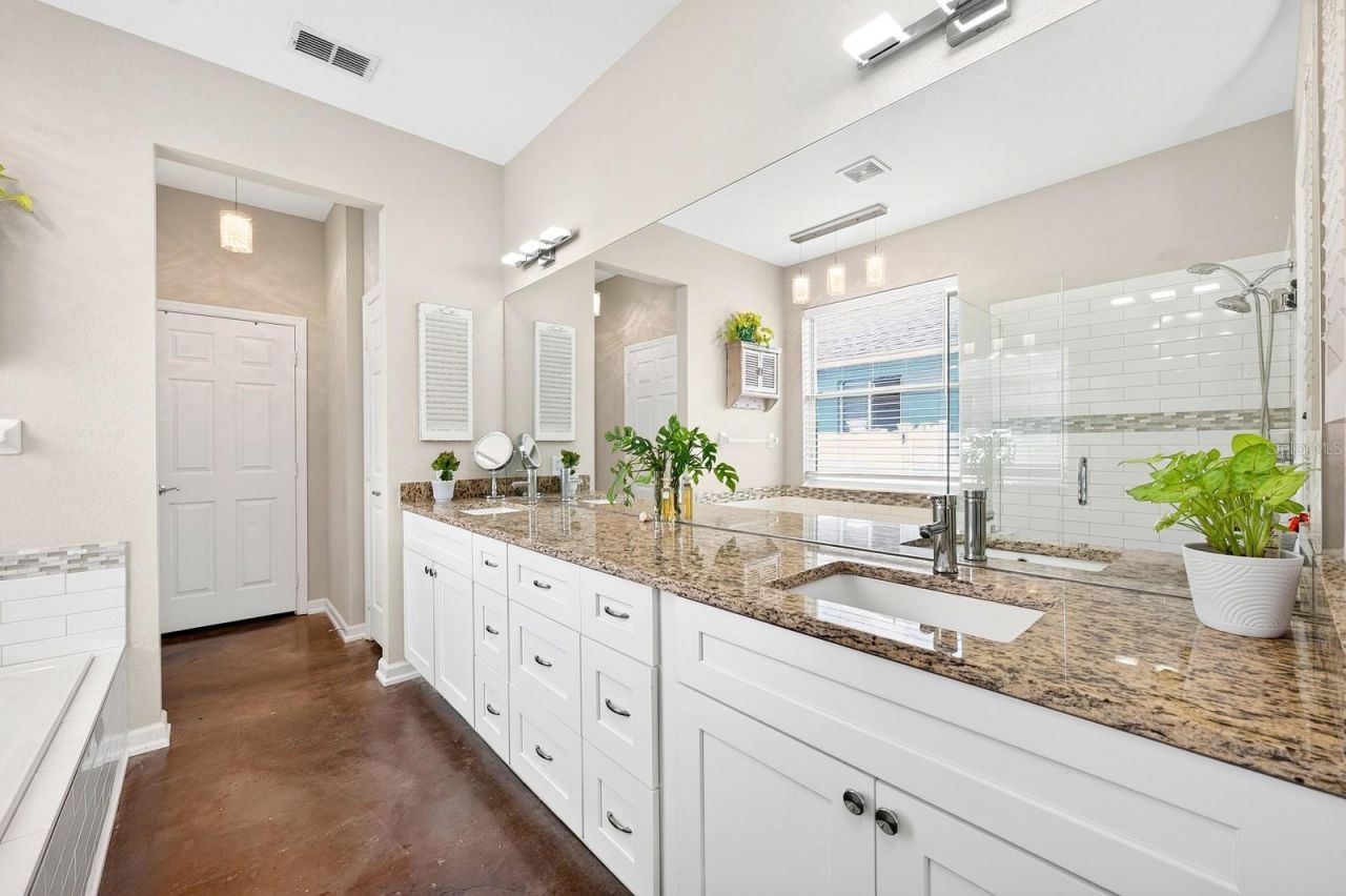 1135 Toluke Point , Orlando, FL 32828 Photo