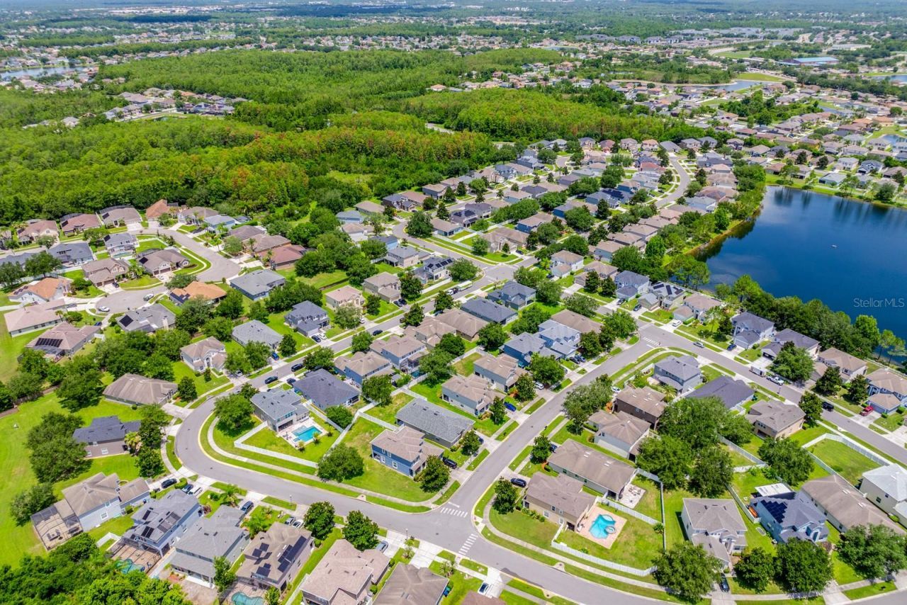 1135 Toluke Point , Orlando, FL 32828 Photo