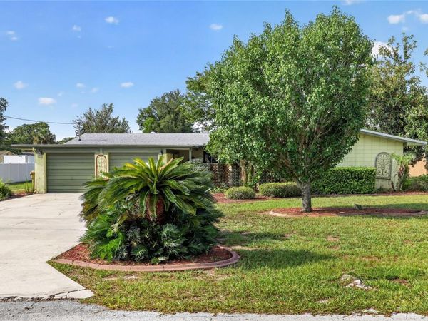 5216 SYDNEY ROAD , FRUITLAND PARK, FL 34731