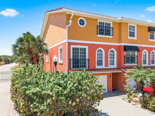 47 W MORGAN STREET, TARPON SPRINGS, FL 34689