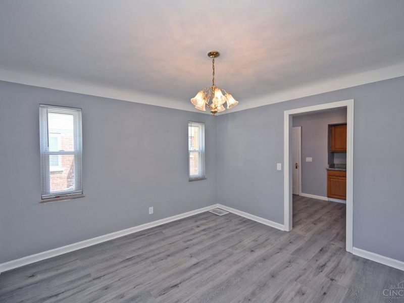 1837 Glendon Place, Cincinnati, OH 45237 Photo 14
