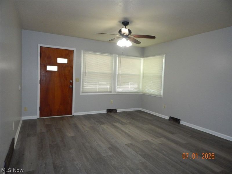 1709 42nd Street NW, Canton, OH 44709 Photo 4