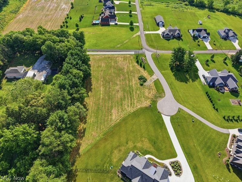 3003 Graybill Road, Uniontown, OH 44685 Photo 4