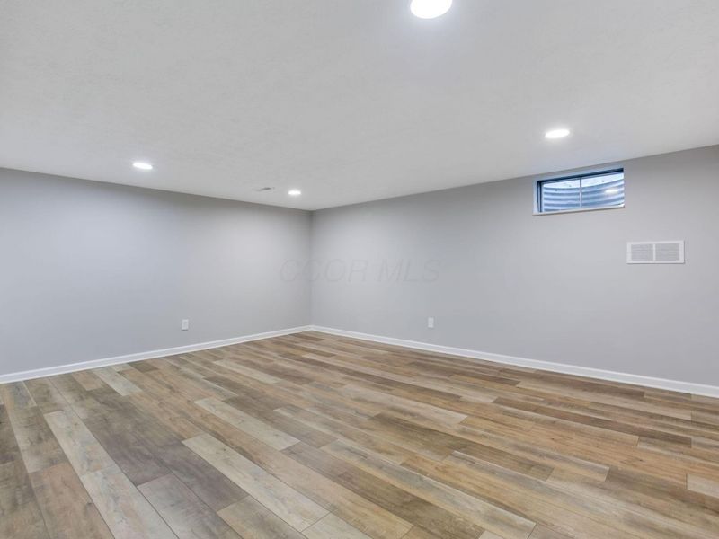 427 Pamlico Street, Unit JK7, Columbus, OH 43228 Photo 26