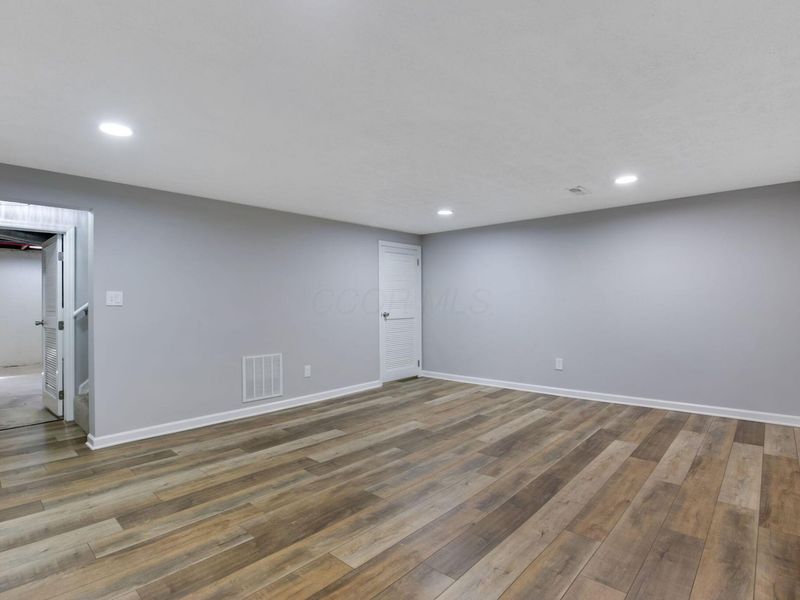 427 Pamlico Street, Unit JK7, Columbus, OH 43228 Photo 28