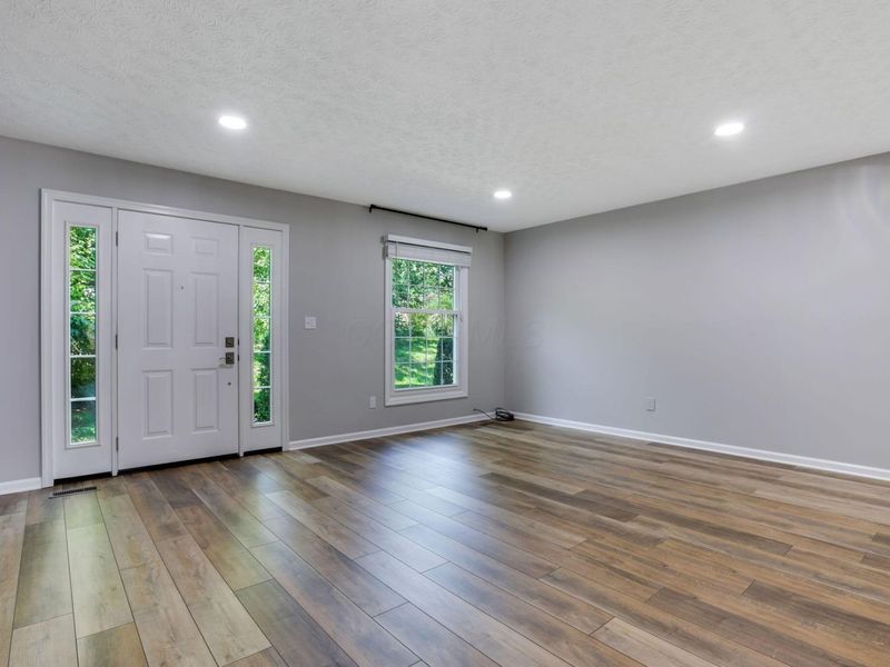 427 Pamlico Street, Unit JK7, Columbus, OH 43228 Photo 5