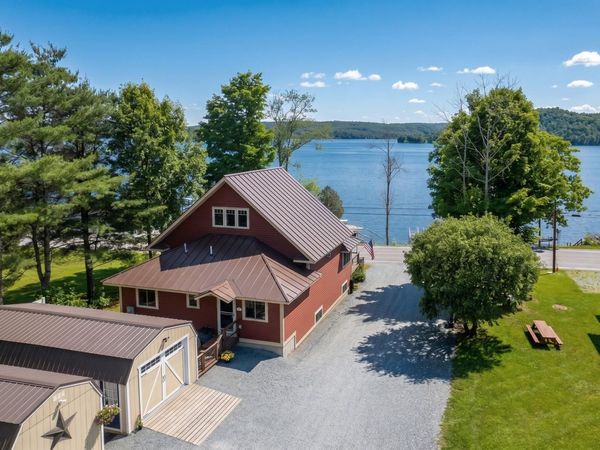 2996 Rte 30 N, Castleton, VT 05732