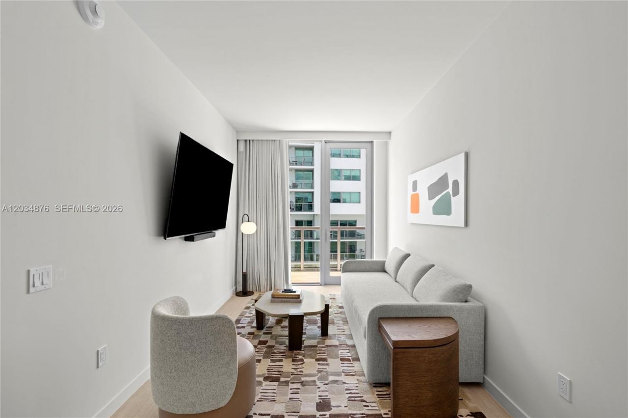1611 SW 2nd Ave , Unit 816, Miami, FL 33129 Photo