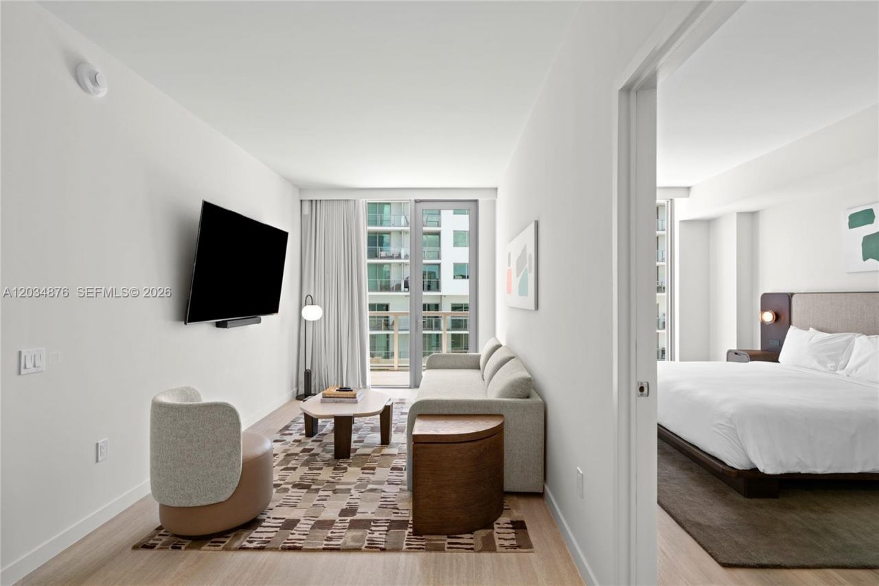 1611 SW 2nd Ave , Unit 816, Miami, FL 33129 Photo