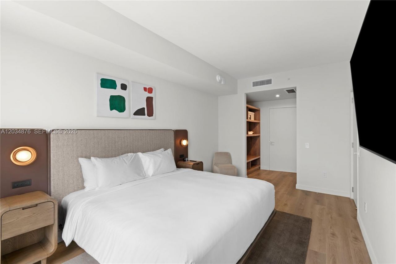 1611 SW 2nd Ave , Unit 816, Miami, FL 33129 Photo