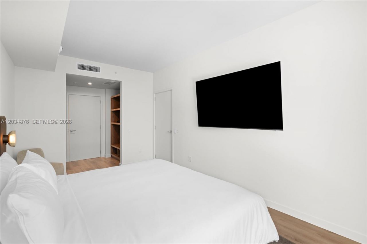 1611 SW 2nd Ave , Unit 816, Miami, FL 33129 Photo