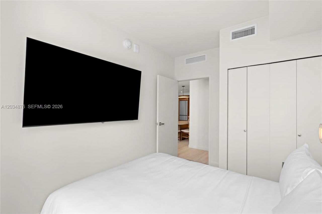1611 SW 2nd Ave , Unit 816, Miami, FL 33129 Photo
