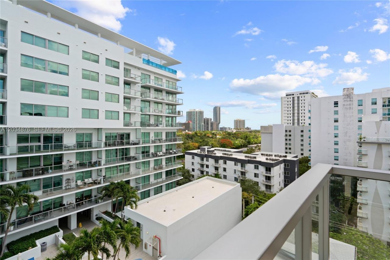 1611 SW 2nd Ave , Unit 816, Miami, FL 33129 Photo