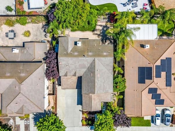 738 Solitude Dr, Oakley, CA 94561