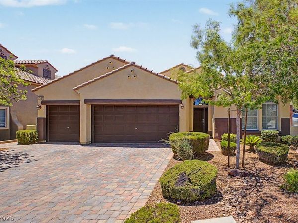7123 Boomer Beach Street , Las Vegas, NV 89166