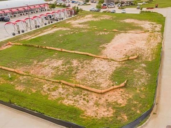 8407 Military Drive , Tyler, TX 75706