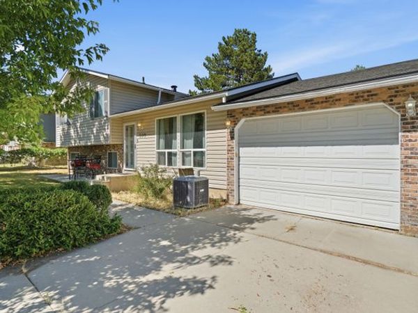 609 SEAGULL DR , Tooele, UT 84074