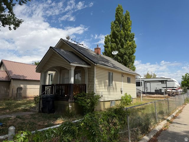 493 E 400 N, Roosevelt, UT 84066 Main Photo